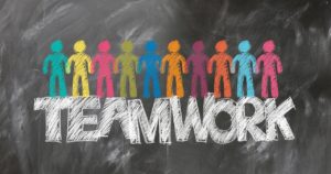 pixabay-teamwork-2499638_geralt